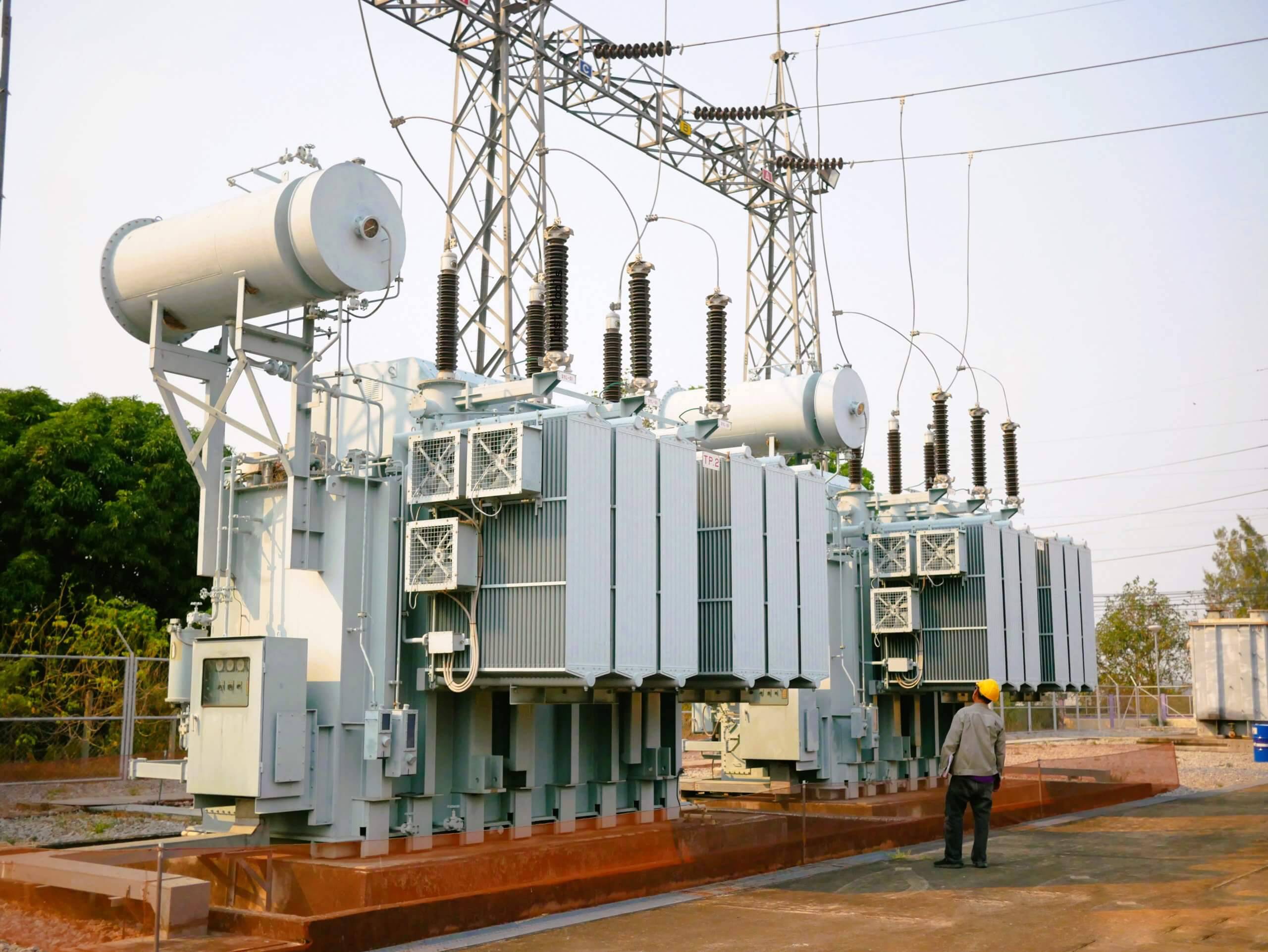 Power transformer